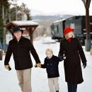 The Hautpman Family (Mamiya 645 w/80mm @ f/1.9)