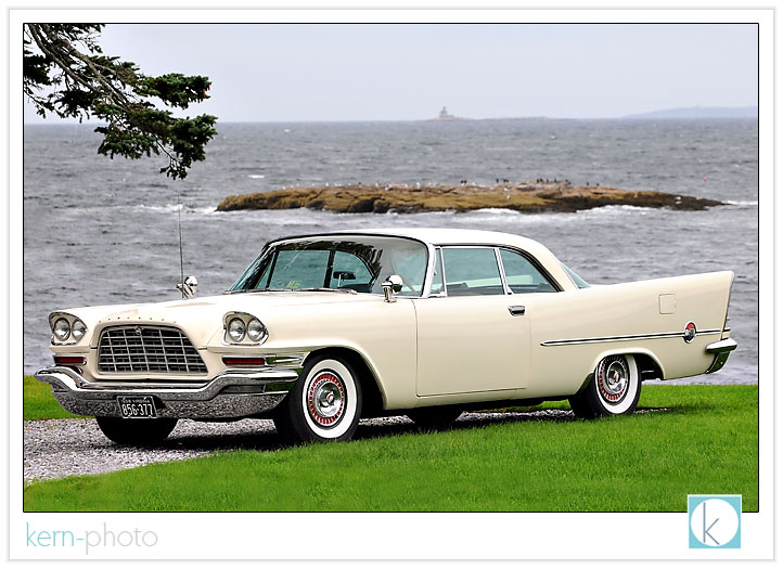 chrysler 300 D with the atlantic ocean in the distance