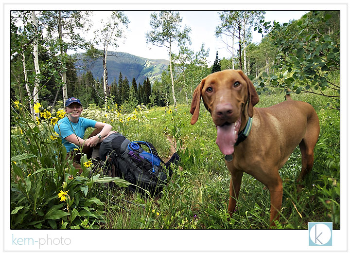 gummi bears make for yummy snacks and are easy attention getters for trail food for a particular viszla named ‘dash‘: