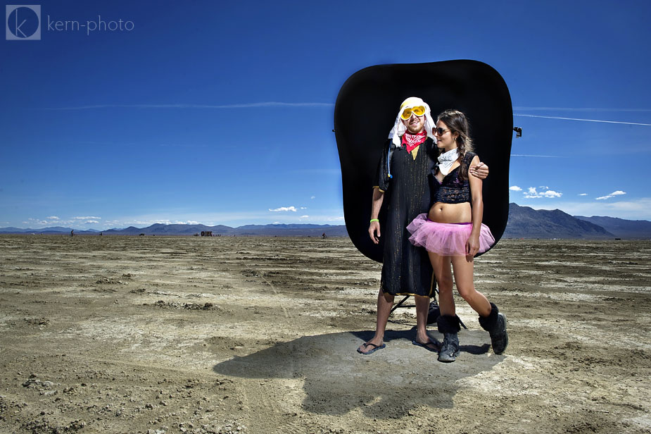 wpid-burning_man_2010_metropolis_couples_in_love_05-2010-09-19-16-52.jpg