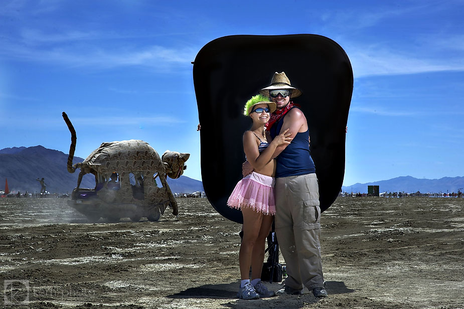 wpid-burning_man_2010_metropolis_couples_in_love_11-2010-09-19-16-52.jpg