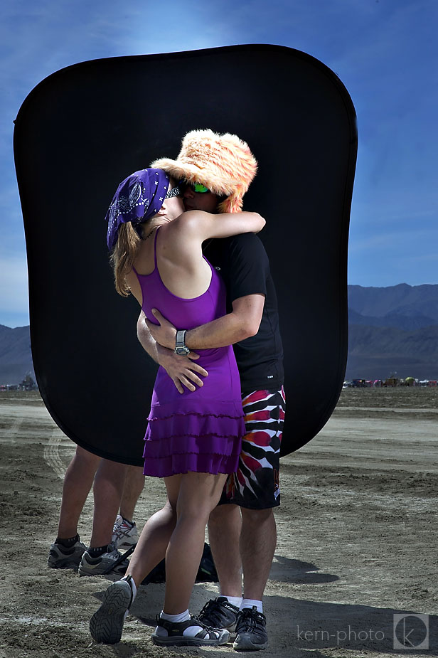 wpid-burning_man_2010_metropolis_couples_in_love_13-2010-09-19-16-52.jpg