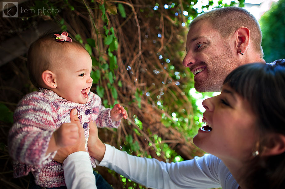 wpid-denver_family_portrait_photographer_sage_eric_cassia_portraits_10-2010-12-30-00-37.jpg