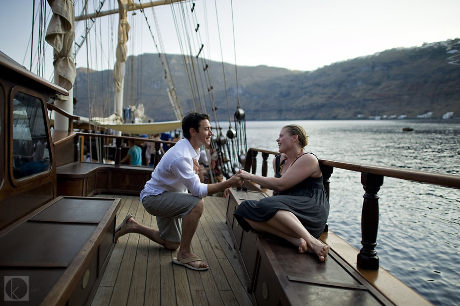 wpid-santorini_engagement_photos_4-2011-07-5-22-191.jpg