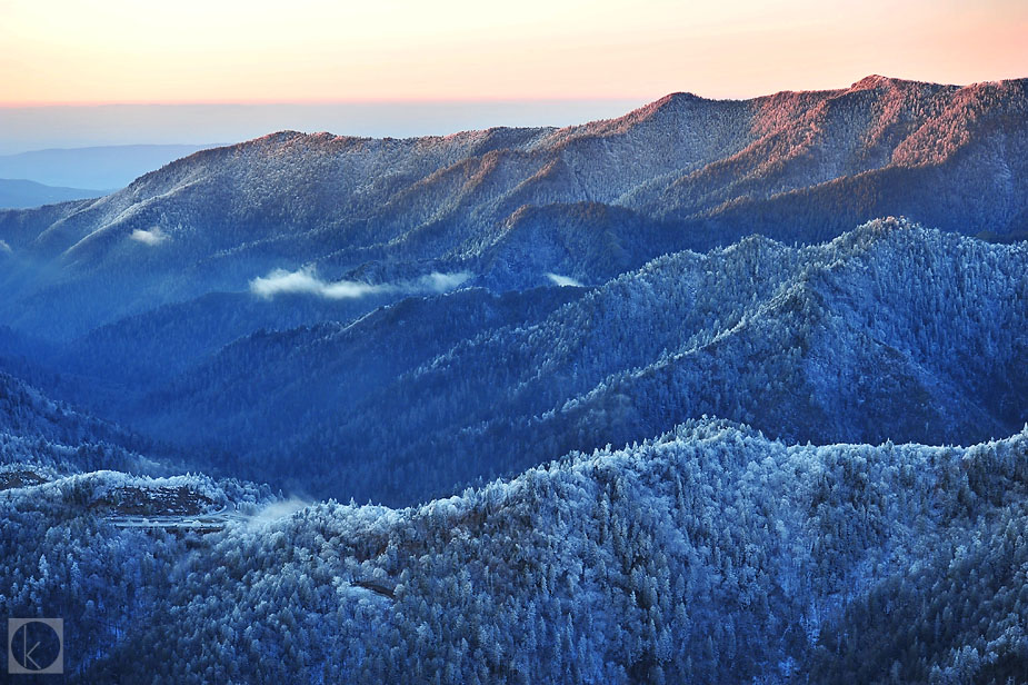 wpid-helicopter_smokey_mountains_03-2011-12-1-00-30.jpg