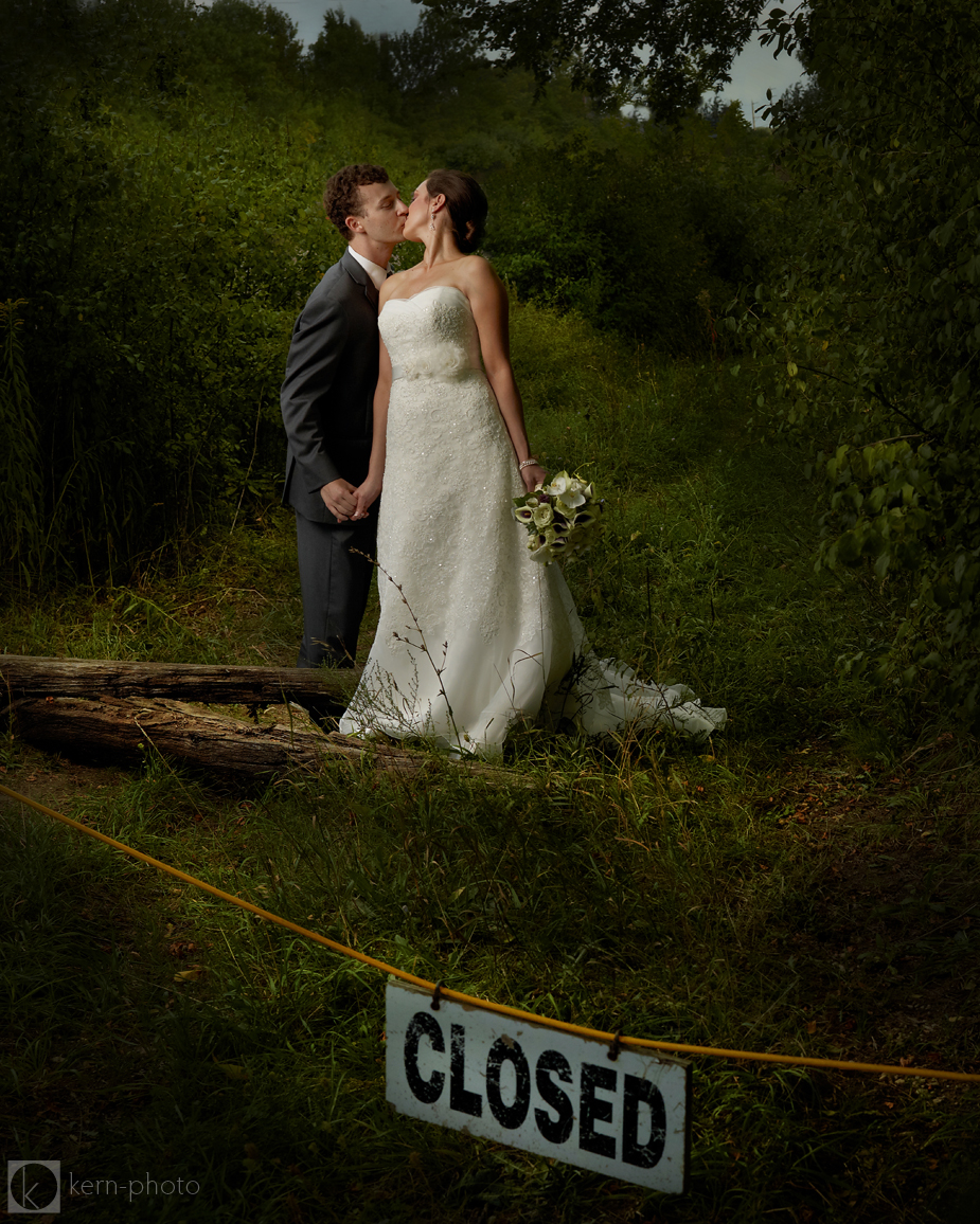 wpid-lindsey-matt-chicago-wedding-photography-05-2012-09-15-17-261.jpg