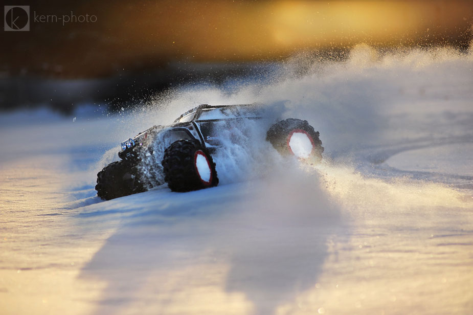 wpid-traxxas-summitt-snow-2012-12-25-23-08.jpg