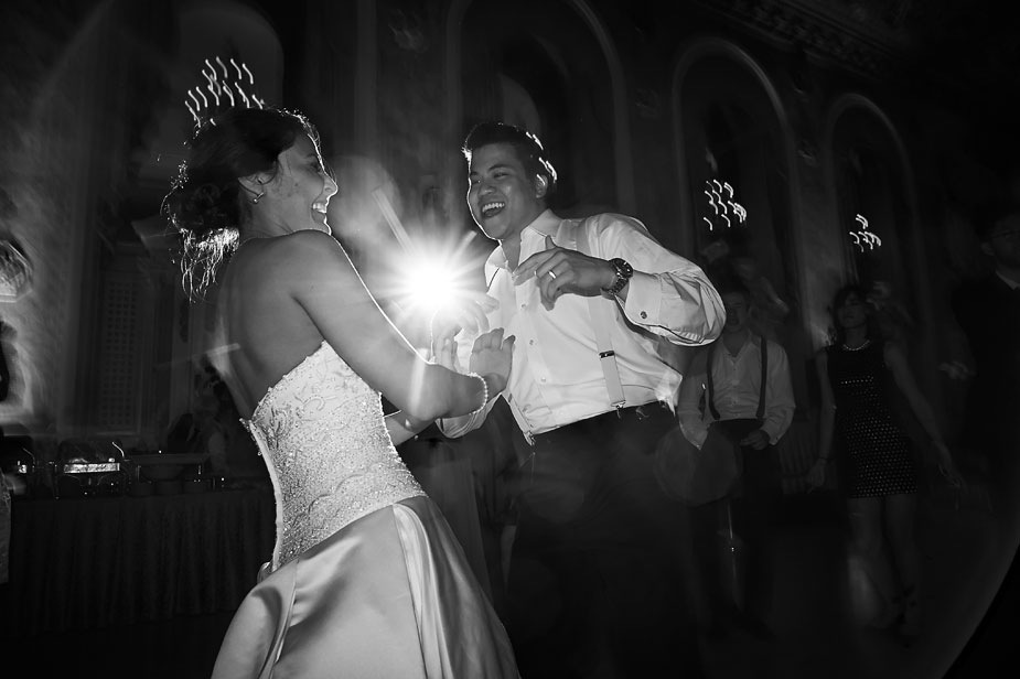 wpid-hannah_chris_wilmington_delaware_wedding_photos_hotel_dupont_047-2013-06-29-23-00.jpg