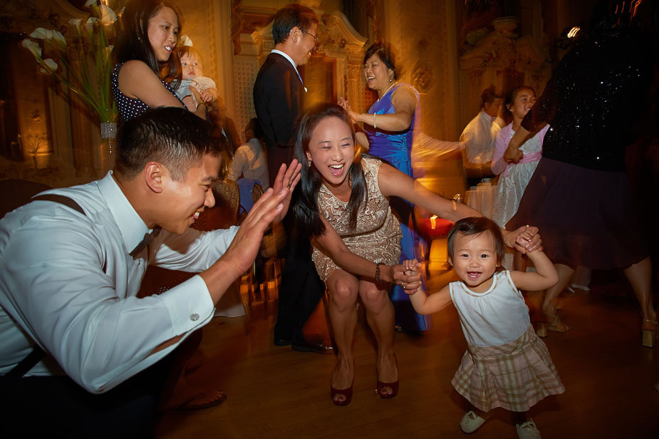 wpid-hannah_chris_wilmington_delaware_wedding_photos_hotel_dupont_049-2013-06-29-23-00.jpg