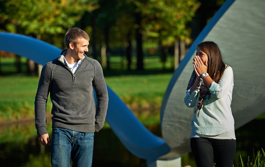 wpid-minneapolis_sculpture_garden_engagement_proposal_Emily_Brian_003-2013-10-18-19-38.jpg