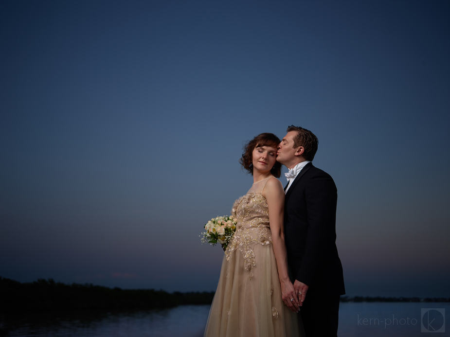 wpid-anna_alex_florida_keys_wedding_photography_027-2014-01-11-00-30.jpg