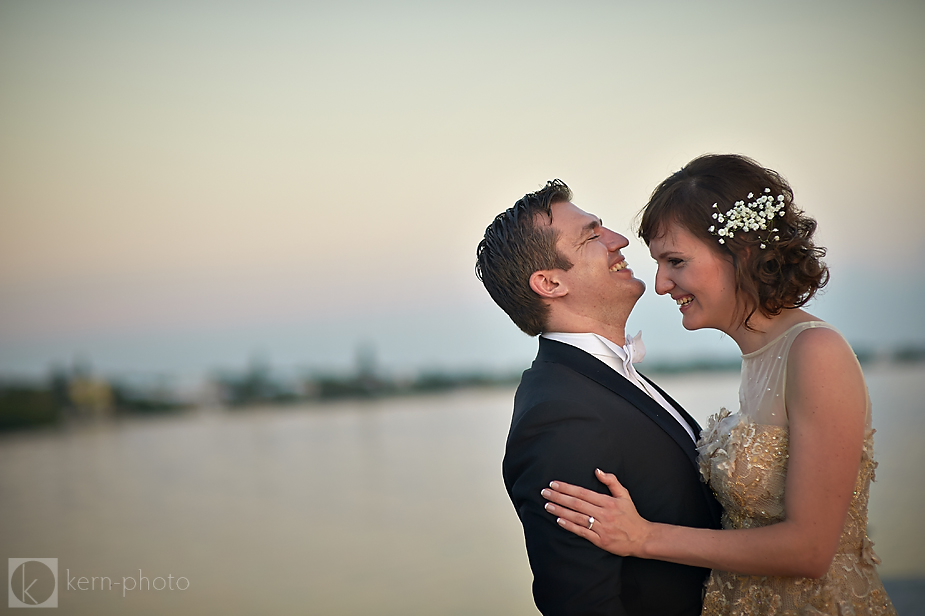 wpid-anna_alex_florida_keys_wedding_photography_029-2014-01-11-00-30.jpg