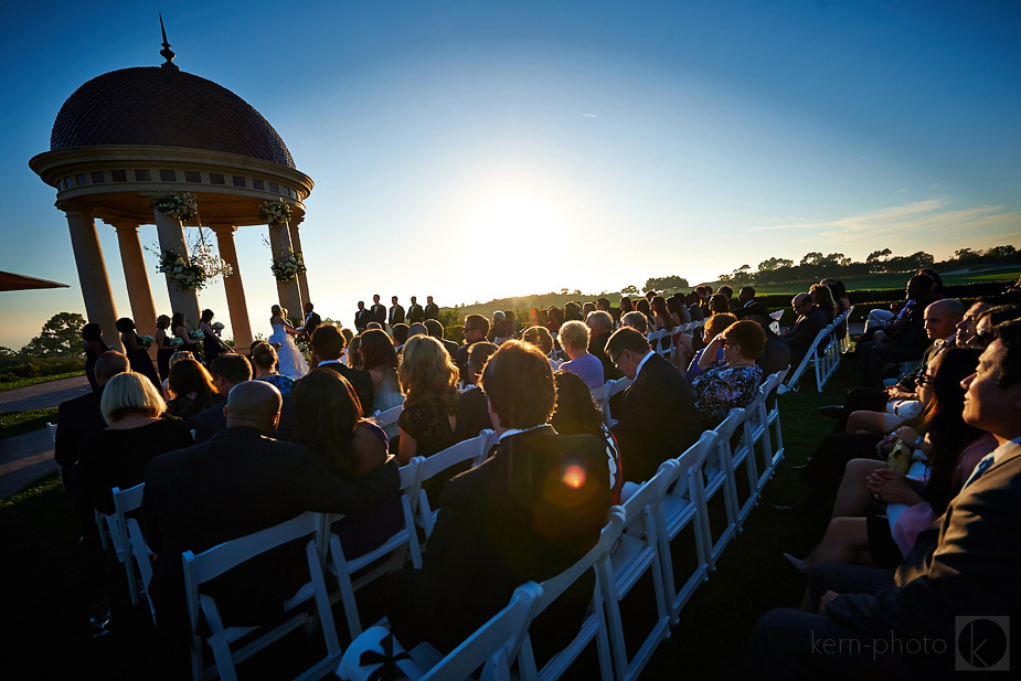 wpid-pelican_hill_wedding_photos_carrie_billy_062-2014-01-30-14-00.jpg