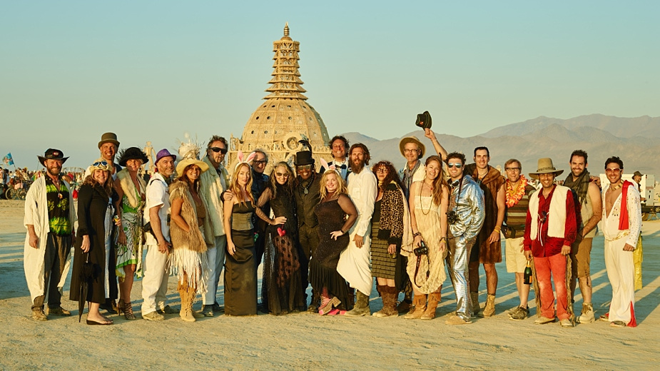 wpid-burning_man_wedding_2014_cherie_hedley_038-2014-11-14-22-00.jpg