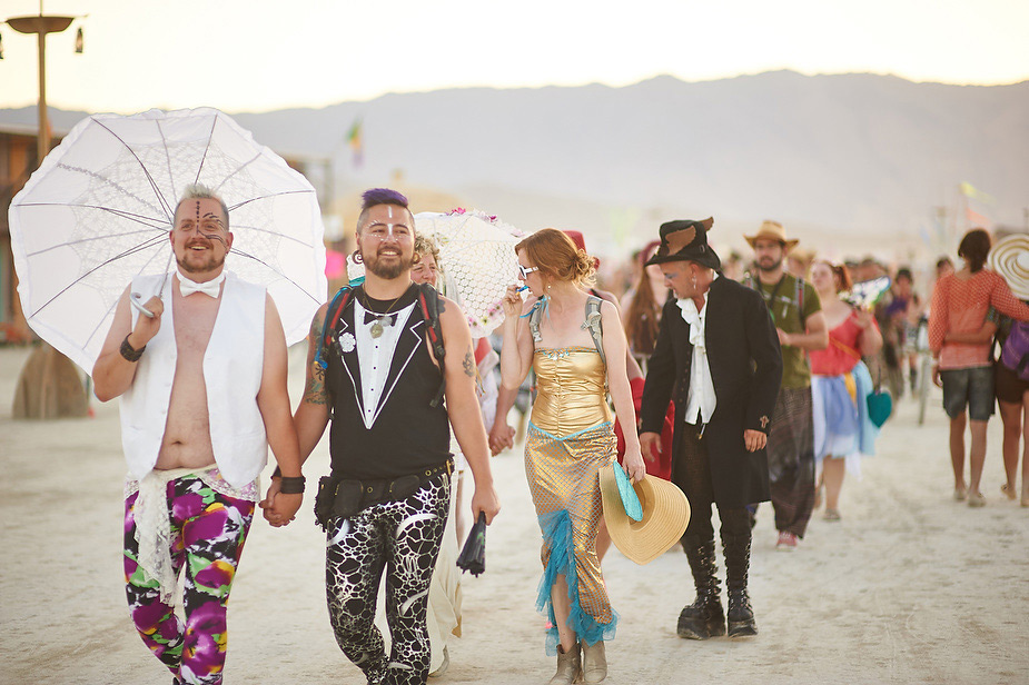 wpid-matty_patrick_caravansary_burning_man_2014_wedding_016-2014-11-24-20-43.jpg