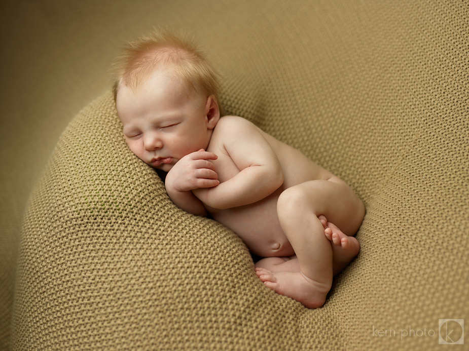 wpid-viggo_newborn_photographer_oahu_hawaii_005-2014-12-5-12-00.jpg