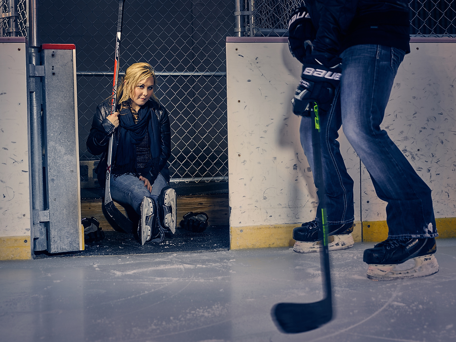 ice-hockey-engagement-session-minnesota-carissa-zach-014-2015-12-15-22-26.jpg