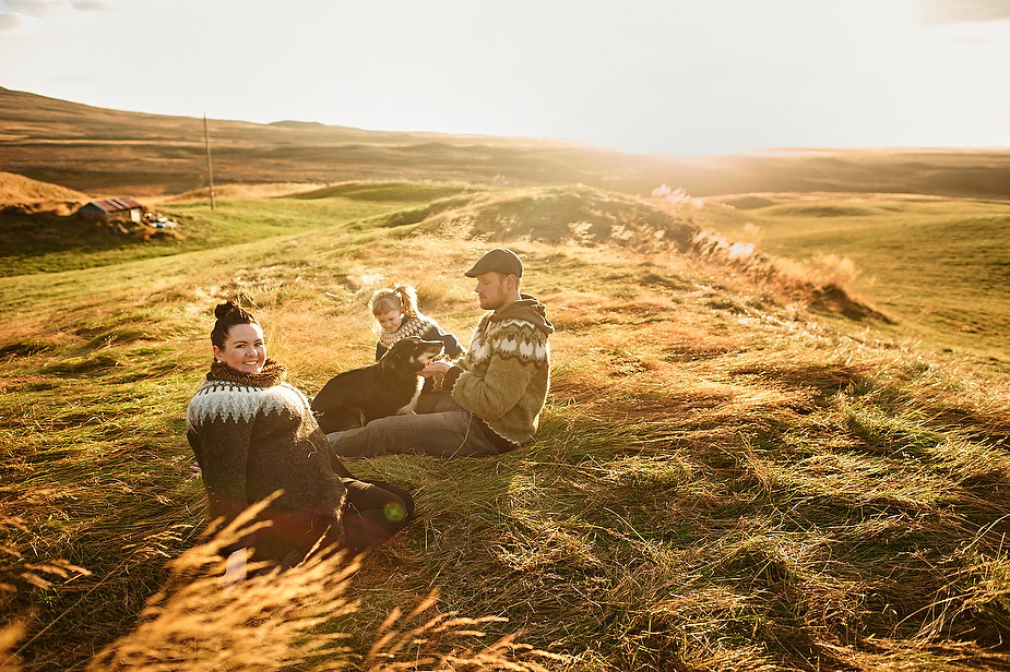 Birgisdottir_family_iceland_portraits_012-2016-01-8-00-21.jpg