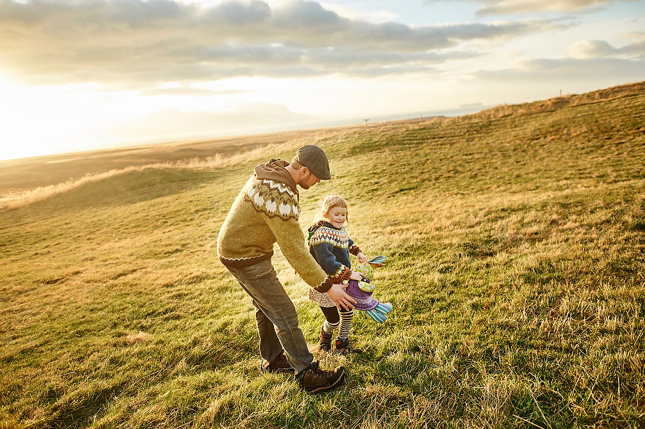 Birgisdottir_family_iceland_portraits_013-2016-01-8-00-21.jpg