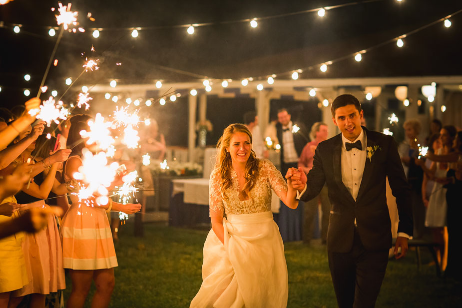 larchmont-yacht-club-wedding-photos-sara-cosmin-034-2016-06-21-19-42.jpg