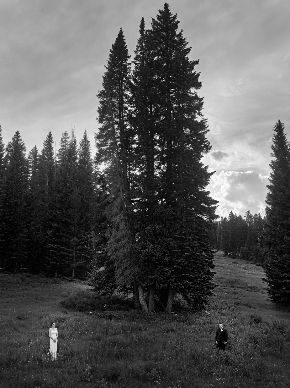 danielle-parker-mile-high-station-wedding-breckenridge-colorado-022-2017-08-9-02-02.jpg