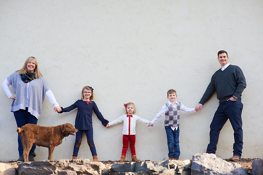 Minneapolis-Family-Portrait-Photographer-002-2021-12-4-18-36.jpg